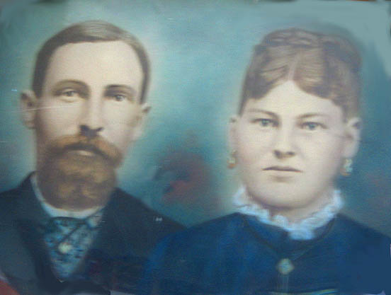 Francisco-Francisca_raw.jpg (28669 bytes)