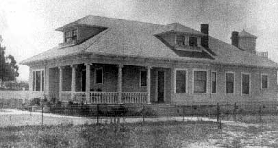 Great-Aunt Rosie's house.jpg 